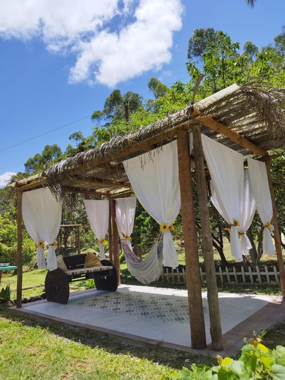 Chale Da Estancia Santa Teresa - Es Alto Sao Lourenco- Proximo Ao Circuito Caravaggio Zewnętrze zdjęcie