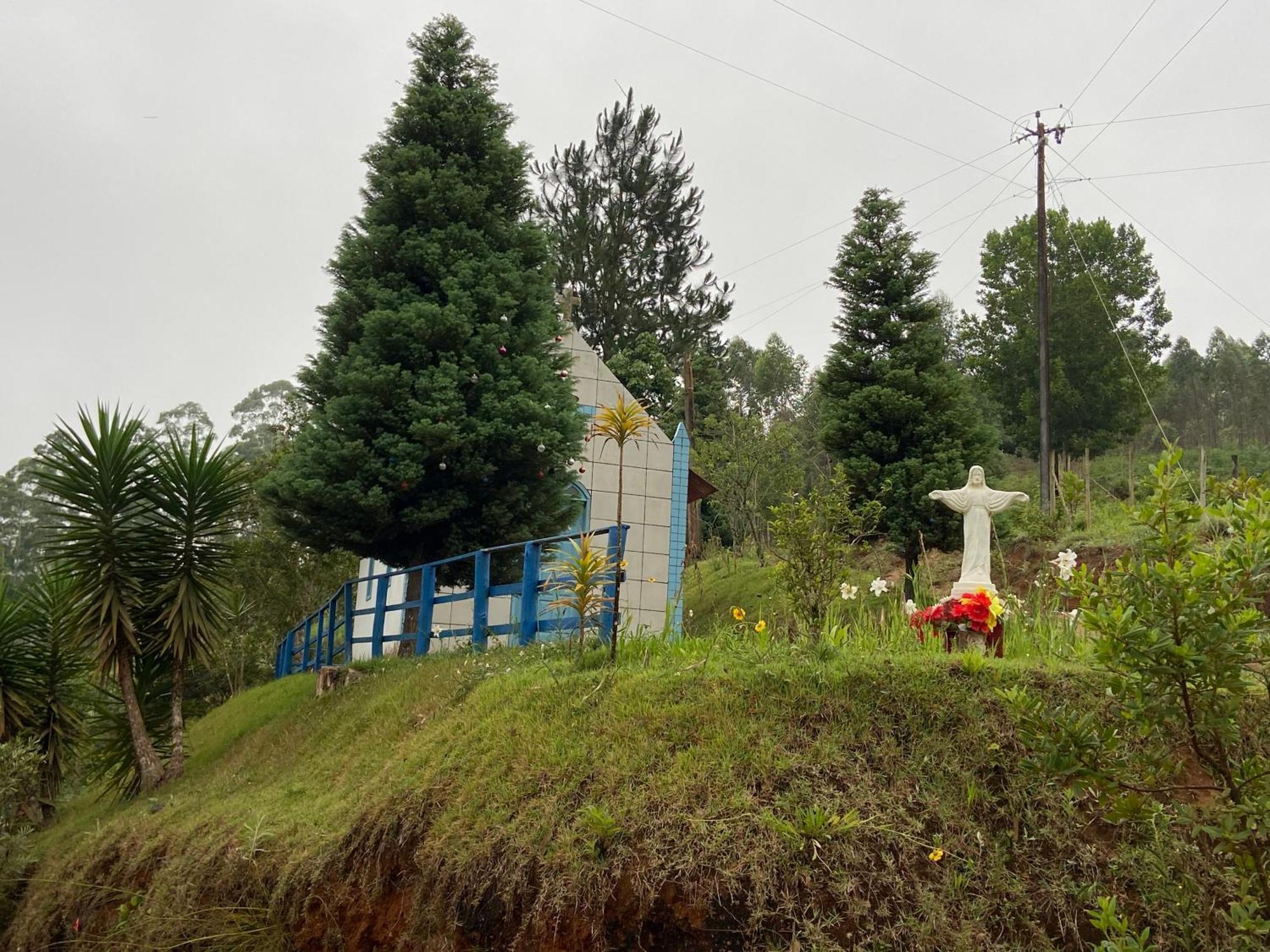 Chale Da Estancia Santa Teresa - Es Alto Sao Lourenco- Proximo Ao Circuito Caravaggio Zewnętrze zdjęcie