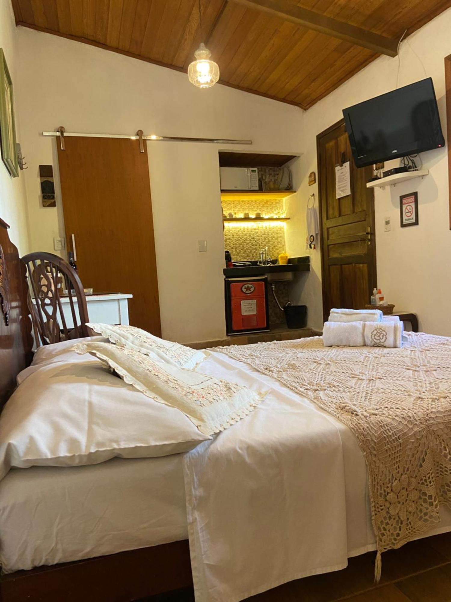 Chale Da Estancia Santa Teresa - Es Alto Sao Lourenco- Proximo Ao Circuito Caravaggio Zewnętrze zdjęcie